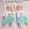 Sama-Sama Cantik dan Gemesin, Ini Potret Baby Alma dan Alsha Anak Anisa Rahma yang Selalu Pakai Baju Kembar