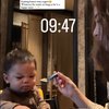 Potret Gemas Baby Iss Anak Nikita Willy Liburan ke Belanda, Tetap Makan Tempe Pakai Nasi Bikin Salfok!