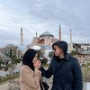 Deretan Potret Romantis Poppy Bunga Bareng Suami Liburan di Turki, Sukses Bikin Baper Para Jomblo Nih!