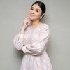 Potret Naysilla Mirdad Tampil Kalem dalam Balutan Dress Klasik, Kecantikannya Bikin Adem Netizen!