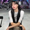 Lisa BLACKPINK Kalahkan Suga BTS, Lagunya Paling Banyak Diputar di Spotify