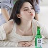 Cantiknya Unreal! Deretan BTS Han So Hee di Pemotretan Terbaru untuk Iklan Brand Soju Chum Churum Bikin Gemas Netizen