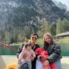 Dulu Berdua Sekarang Berempat, Ini Potret Felicya Angelista dan Caesar Hito Ajak Anak-Anak ke Lake Blausee di Swiss