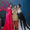 10 Potret Mikha Tambayong di Gala Premier Film Sewu Dino, Cantik Pakai Dress Backless yang Curi Perhatian
