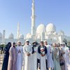 10 Potret Keseruan Keluarga Gen Halilintar Lebaran di Abu Dhabi