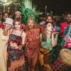 Deretan Potret Seru Luna Maya Party di Pantai Brazil, Paras Cantik Awet Mudanya Tuai Pujian