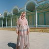 10 Potret Oki Setiana Dewi Liburan di Uzbekistan, Tampil Menawan Jadi Princess Bukhoro