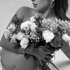 10 Potret Maternity Shoot Jennifer Coppen, Cantik Pamer Baby Bump Membuncit yang Super Gemes