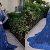 The Real Princess! Potret Raline Shah Berkebaya Biru di Cannes Film Festival Sukses Pukau Publik