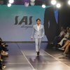 Potret Rizky Billar Jadi Model Fashion Show Usai Lama Vakum karena Kasus KDRT, Bikin Lesti Bangga Luar Biasa