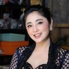 Disebut Janda Gatal, Ini Deretan Potret Terbaru Dewi Perssik yang Makin Cantik di Usia 37 Tahun