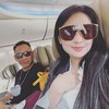 Deretan Potret Dewi Perssik Bersama Pacar Pilotnya yang Jarang Umbar Kemesraan, Siap Menikah Dalam Waktu Dekat?