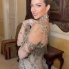 Deretan Potret Nia Ramadhani Pakai Gaun Blink-Blink Transparan, Pesonanya Disebut Mirip Kendall Jenner