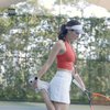 Deretan Potret Luna Maya di Lapangan Tenis, Postur Tubuhnya Udah kayak Atlet Beneran!