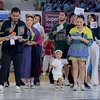 Potret Nagita Slavina Tampil Cantik Jadi Komentator Tenis Sambil Momong Cipung