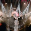 10 Potret Mulan Jameela di Konser Ari Lasso, Pakai Gaun Hitam Elegan Banget!