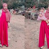 9 Potret Ria Ricis Ajak Baby Moana Healing ke Kampung Pemulung, Asyik Main di Dekat Gunungan Sampah!