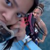 12 Potret Seru Yuki Kato Snorkeling di Kepulauan Seribu, Paras Cantik dan Body Goalsnya Jadi Sorotan!