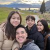 11 Potret Seru Liburan Keluarga Nana Mirdad di New Zealand, Wajah Ganteng Jason Curi Perhatian Banget!