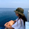 Potret Keseruan Yuki Kato Liburan di Pulau Seribu, Santai di Atas Kapal hingga Asyik Menyelam