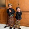10 Potret Kiano dan Kenzo Pakai Baju Adat Jawa, Ganteng Bak Sultan Cilik!
