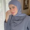 Sempat Ingin Lepas Hijab, Ini Potret Terbaru Olla Ramlan yang Tetap Istiqomah Menutup Aurat