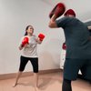 Potret Nathalie Holscher Latihan Boxing, Sudah Nyaman Tampil Tanpa Hijab! 