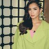 Cantik Abis! Angel Karamoy Sukses Bikin Netizen Kesengsem di Potret Terbarunya