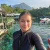 Deretan Potret Cantik Prilly Latuconsina Sebelum Diving, Sempat Lepas Tukik Positive Vibes Banget