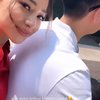 Ikut Rayakan Kemerdekaan RI, Ini Gaya Nikita Willy Dibonceng Suami Keliling Komplek Naik Motor Pakai Baju Merah Putih