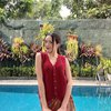 Potret Cantik Beby Tsabina Memakai Kain Batik, Perlihatkan Pesona Perempuan Indonesia!