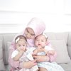 Ibu dan Anak Sama-Sama Cantik, Ini Potret Anisa Rahma saat Pakai Baju Seragam dengan Baby Alma dan Alsha