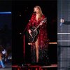Potret Taylor Swift Tampil di Konser The Eras Tour, Kenakan Banyak Style yang Anggun dan Bikin Kagum-Kagum