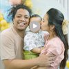 Deretan Potret Ulang Tahun Pertama Anak Indah Permatasari dan Arie Kriting, Tak Terlihat Sosok Nursyah
