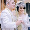 9 Potret Pernikahan Hana Hanifah, Sempat Tunangan dengan Lelaki Lain Namun Terganjal Restu Ibu