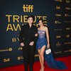 9 Potret Shenina Cinnamon di TIFF Tribute Awards 2023, Tampil Anggun dan Chic dalam Balutan Mini Dress