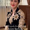 Tampil Elegan, Ini Potret Arumi Bachsin Pakai Batik dan Kebaya Pamekasan yang Tuai Pujian