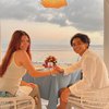 Bak Lagi Honeymoon, Ini Potret Cassandra Lee Rayakan Ulang Tahun Ryuken Lie Sang Kekasih di Bali