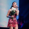 10 Potret Naura Ayu Pertama Kali Tampil di Pestapora, Sukses Hibur Penonton dengan Lagu-Lagu Hitsnya!