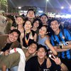 Asyik Banget, Deretan Potret Adhisty Zara Seru-Seruan Bareng Sahabat di Festival Musik - Full Senyum!