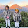 Potret Ryana Dea Ajak Ketiga Anaknya Liburan ke Bromo, Baby Gavin yang Masih Berusia Sebulan Tetap Anteng Loh