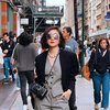 Terlihat Girl Boss Banget, 9 Potret Febby Rastanty Pamer Style Ala Sosialita di New York - Panen Pujian Fans! 