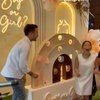 12 Potret Gender Reveal Anak Pertama Jessica Mila dan Yakup Hasibuan, Berhadiah TV 65 Inch hingga Motor