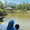 10 Potret Liburan Keluarga Kecil Larissa Chou di Dusun Bambu Lembang, Yusuf Nyaman dengan Ayah Sambungnya