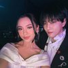 10 Potret Lyodra dan DK iKON Duet Romantis, Pegangan Tangan hingga Tatapan Penuh Cinta Bikin Netizen Meleyot Berjamaah!