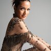 8 Potret Nia Ramadhani Pakai Outfit Mirip Kendall Jenner di Met Gala 2021, Plek-ketiplek Banget!