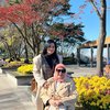 Selalu Prioritaskan Orang Tua, Titi Kamal Ajak Sang Ibu Quality Time di Korea Usai Sibuk Syuting