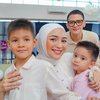 Sedang Sibuk Syuting, Kai Anak Titi Kamal Datang Sendiri di Pesta Ulang Tahun Rayyanza - Tetap Pede Meski Tidak Didampingi Sang Mama! 