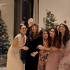 10 Potret Jessica Mila Hias Pohon Natal, Seru Bareng Ipar dan Mertua hingga Happy Bersama Suami