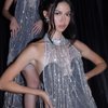 Disebut Mirip Gigi Hadid, Ini Potret Terbaru Yuki Kato yang Tampil Girly Pakai Gaun Transparan